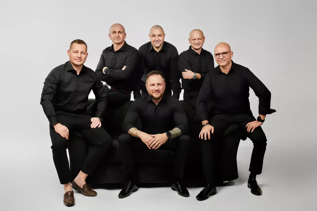 MIX portretów mężczyźni