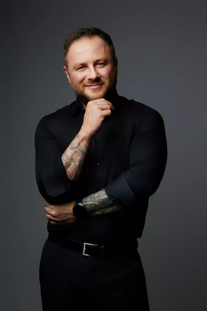 MIX portretów mężczyźni